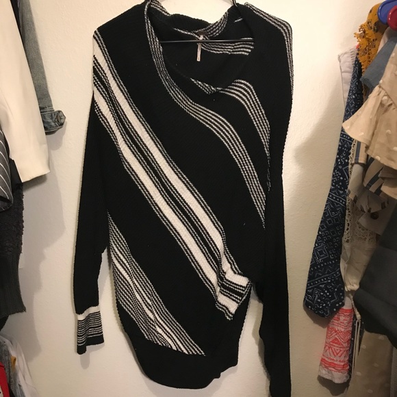 Free People Sweaters - Free people off the shoulder sweater